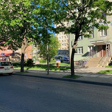 Apartament Uznamska Ambasada 슈비노우이스쳬 외부 사진