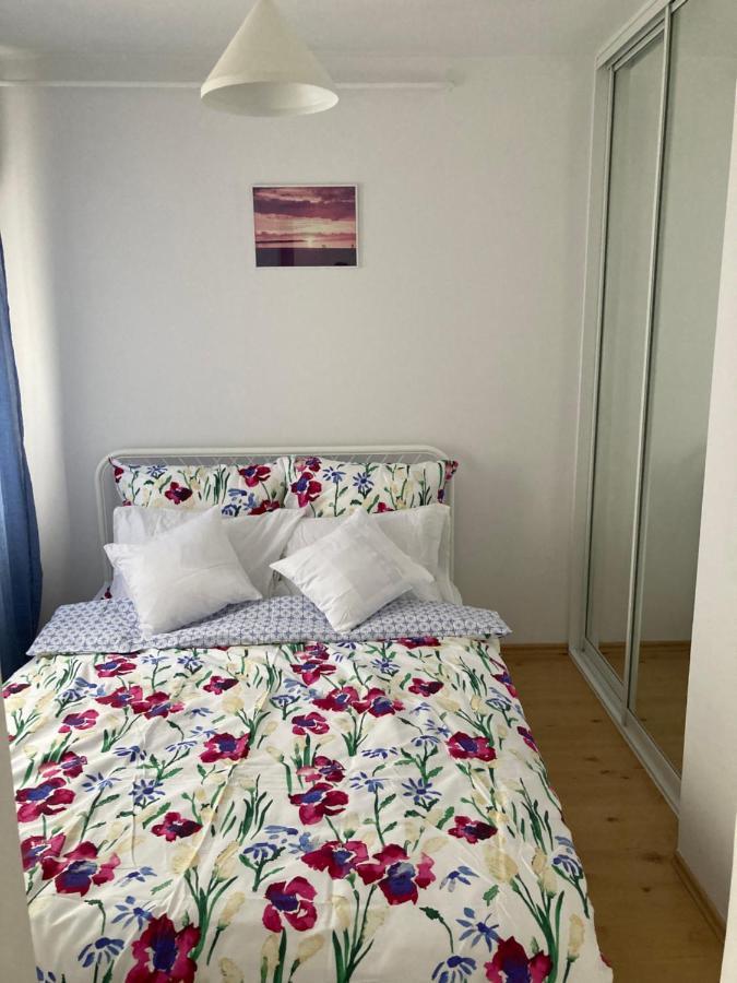 Apartament Uznamska Ambasada 슈비노우이스쳬 외부 사진