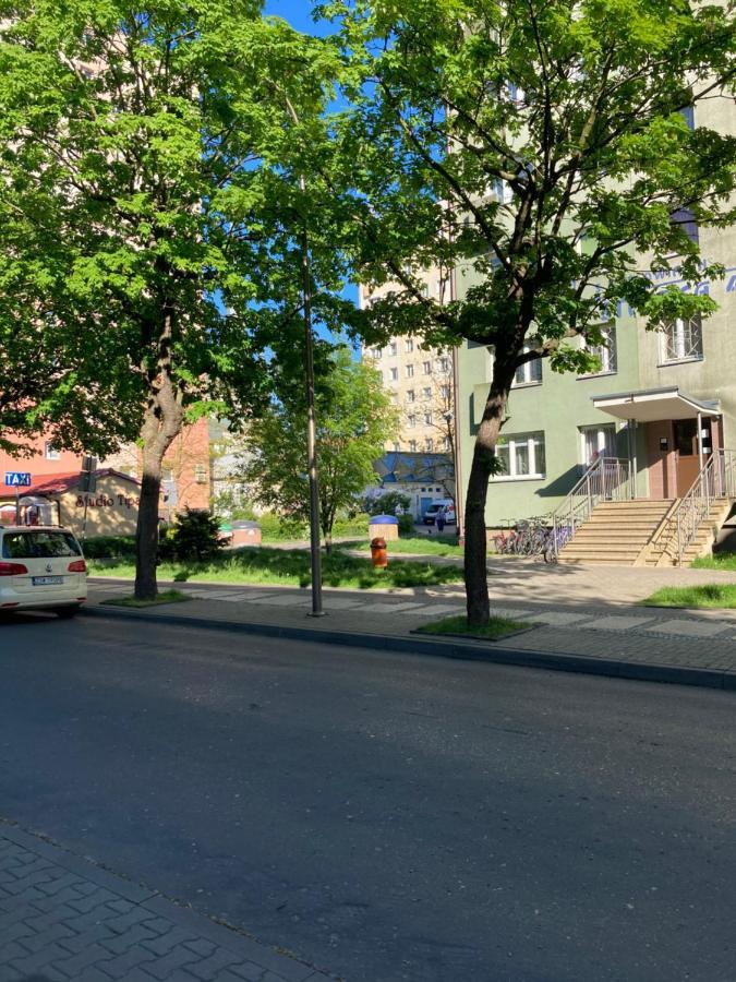 Apartament Uznamska Ambasada 슈비노우이스쳬 외부 사진